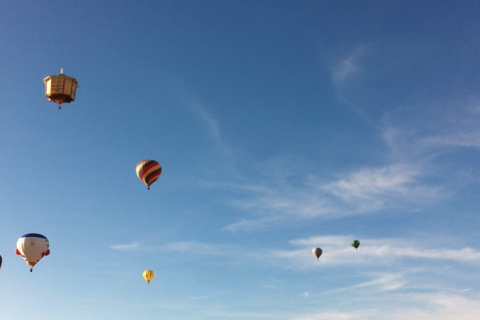 We would have preferred to see more balloons up in the air, but it's only this set and then some that were able to take flight.